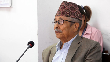 प्रधानमन्त्रीले भारत भ्रमणमा कर्णाली वा कोशीमा सम्झौता गर्ने शंका छः सूर्यनाथ उपाध्याय (भिडियो)